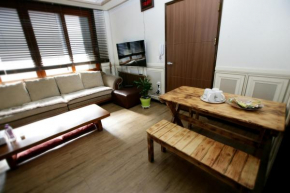 Гостиница Green Guesthouse  Кванджу